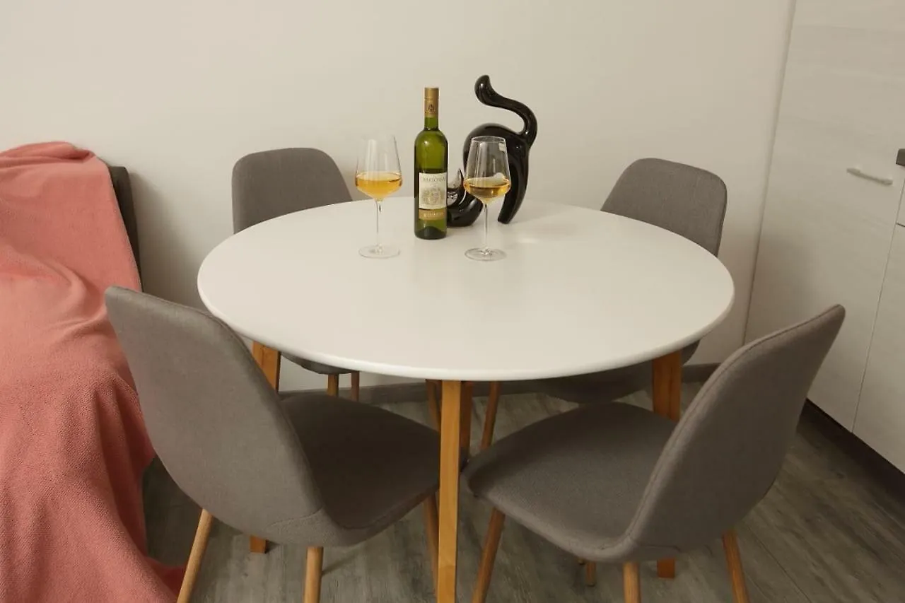 Апартаменты Apartman Toni Сплит